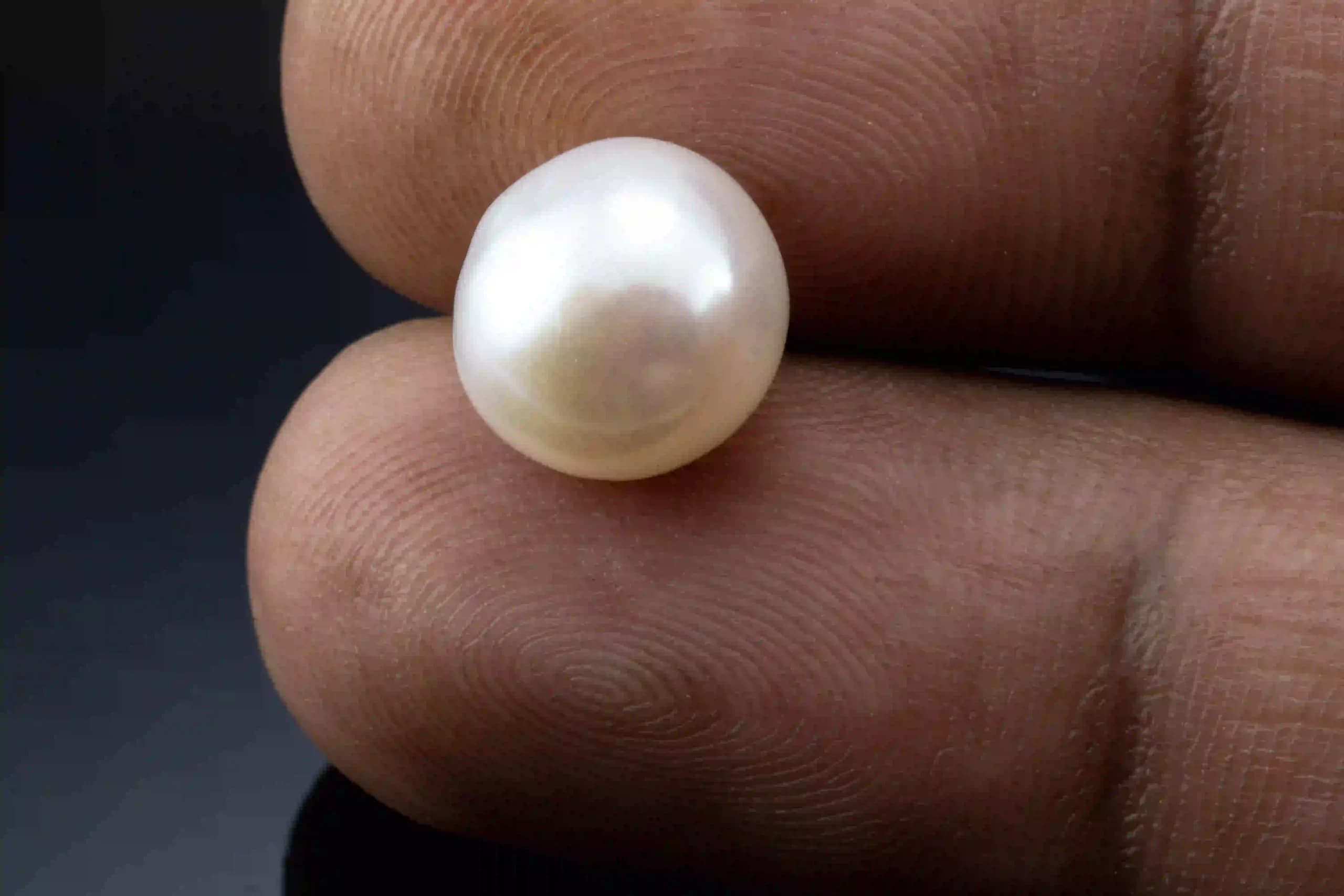 Cultured Pearl 5.83 Carat / 6.41 Ratti - Round Cut - View #3
