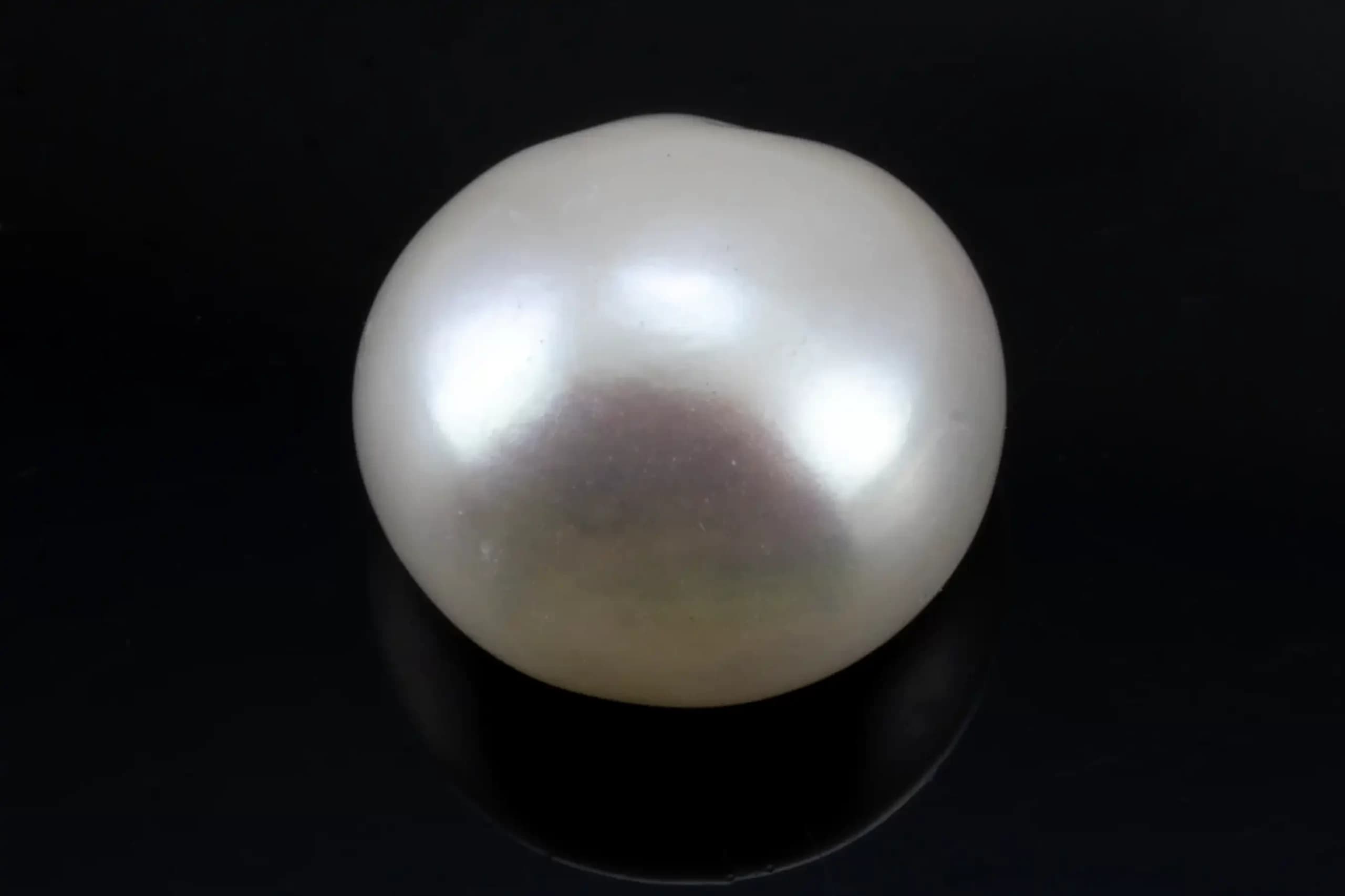 Cultured Pearl 5.83 Carat / 6.41 Ratti - Round Cut - View #1