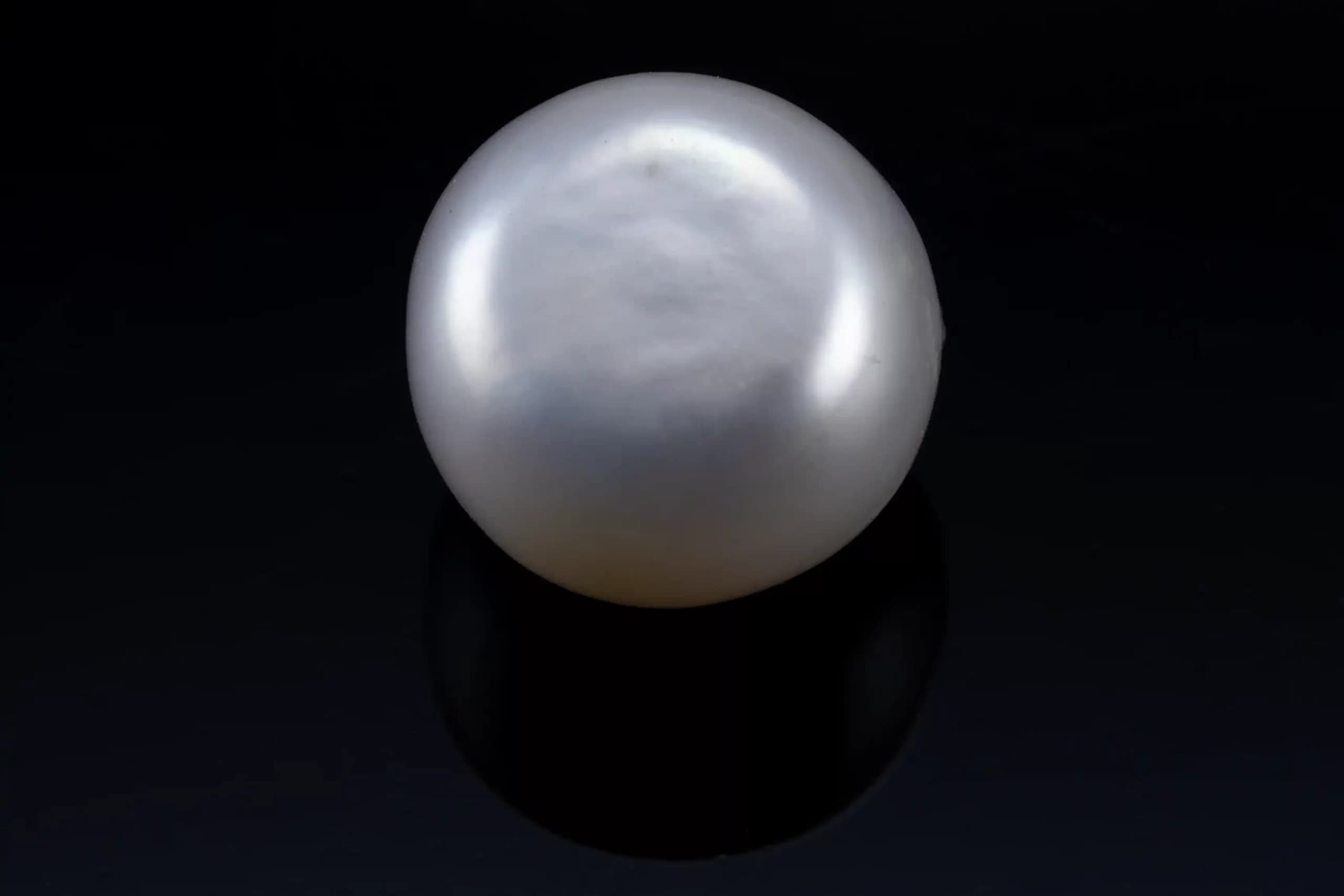 Cultured Pearl 7.41 Carat (8.14 Ratti) - View #3