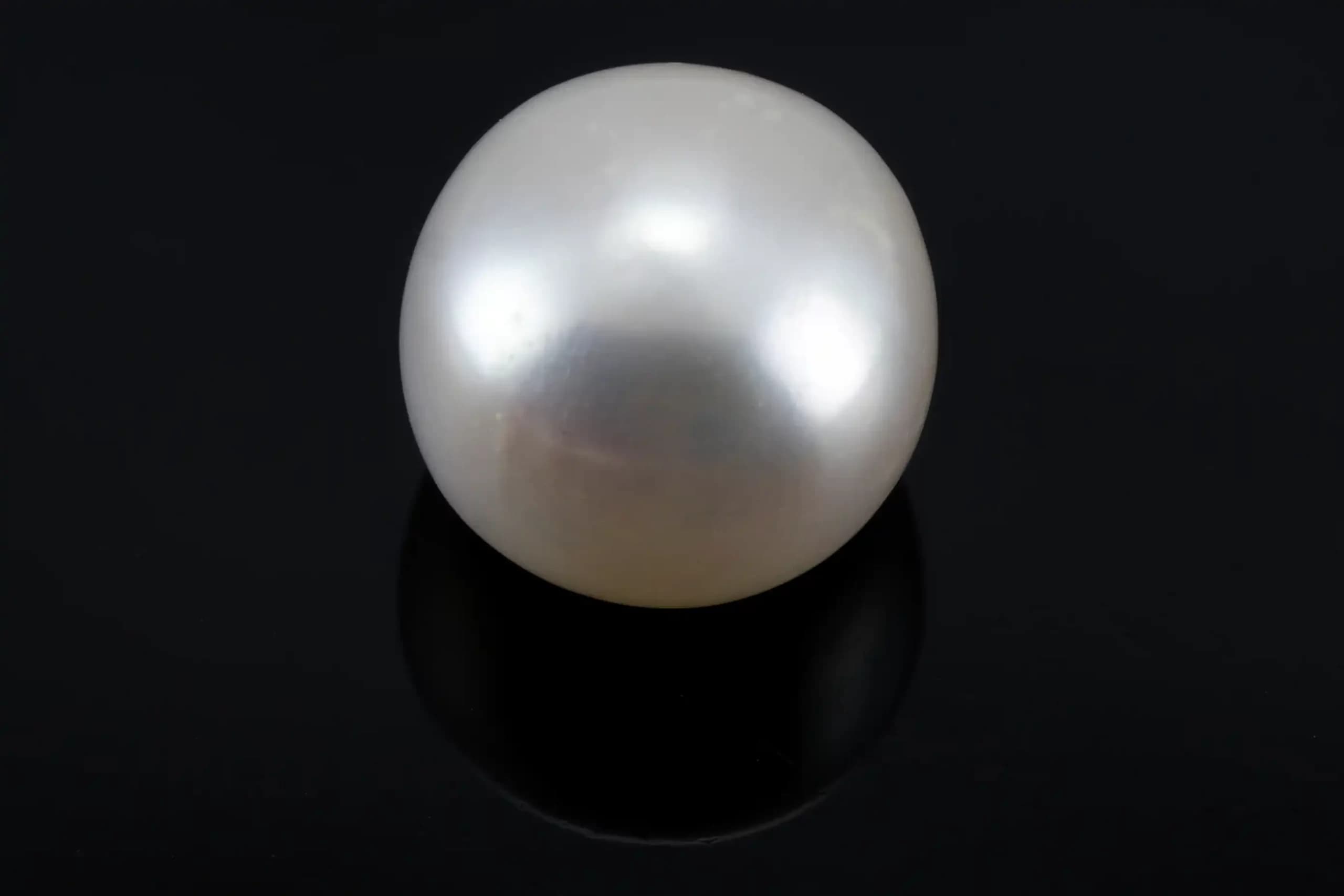 Cultured Pearl 7.41 Carat (8.14 Ratti) - View #1