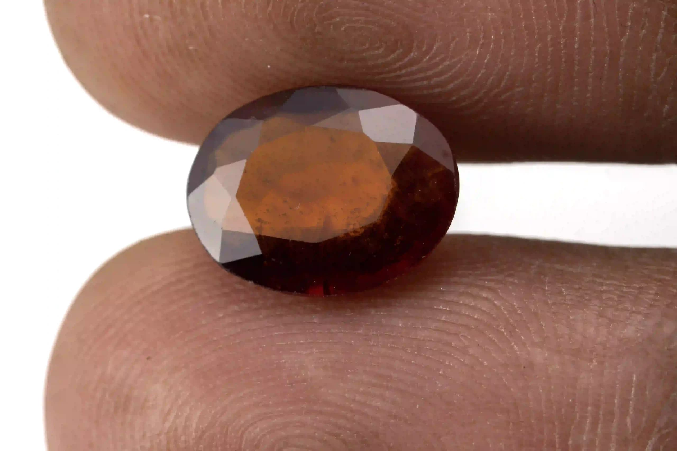 Exquisite Hessonite (Gomed) 4.05 Carat - 4.45 Ratti from Africa - View #3