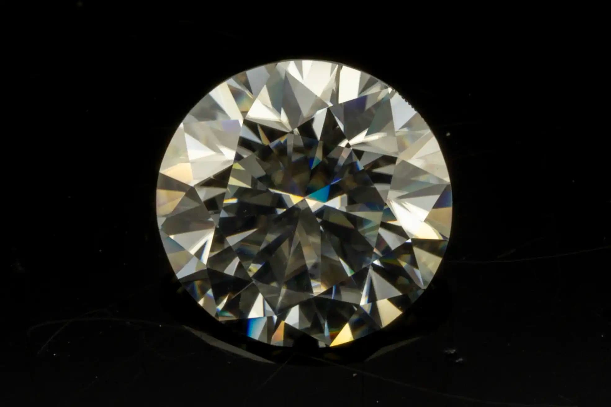 Moissanite 8mm — 1.75 Carat (1.92 Ratti) D Colour VVS1 - View #1