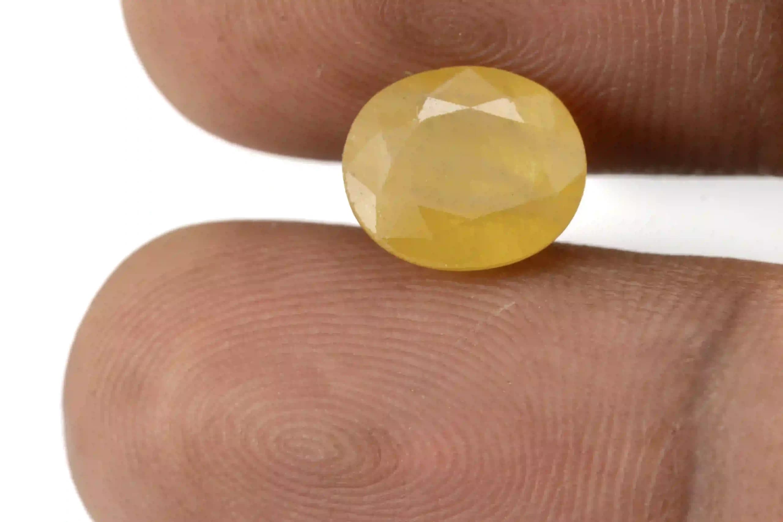 Natural Nigerian Yellow Sapphire – 4.50 Ratti (4.10 Carat) Pukhraj Stone - View #3