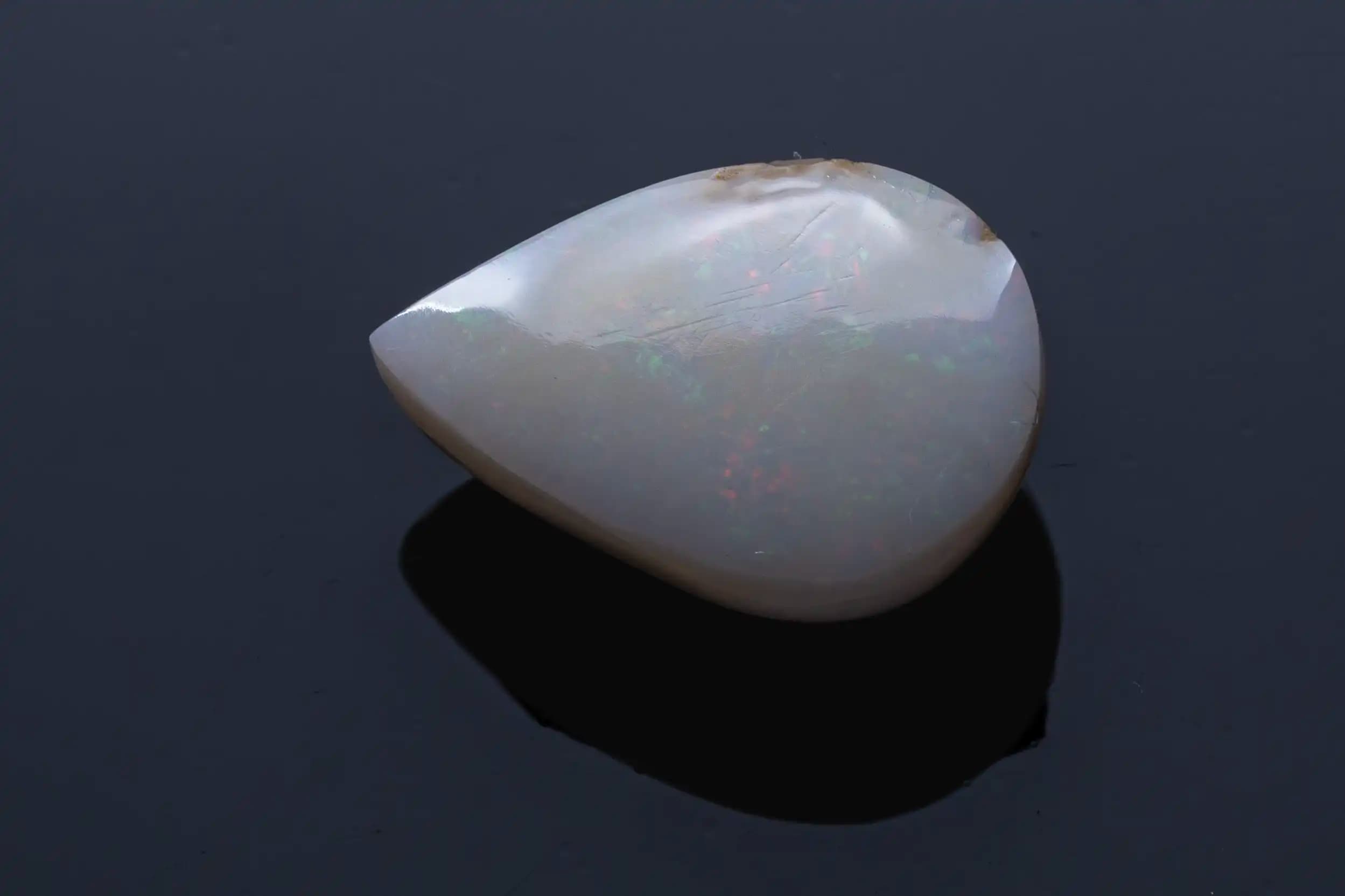 Australian Milky Opal (Doodhiya Patthar) 6.87 Carat (7.55 Ratti) — Solid White - View #2