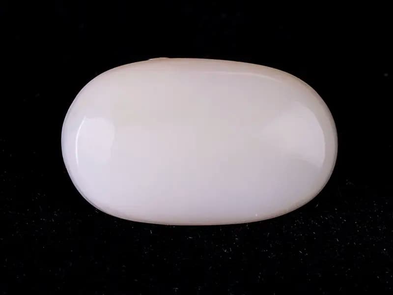 Australian Milky Opal (Doodhiya Patthar) 2.88 Carat (3.16 Ratti) — Solid White