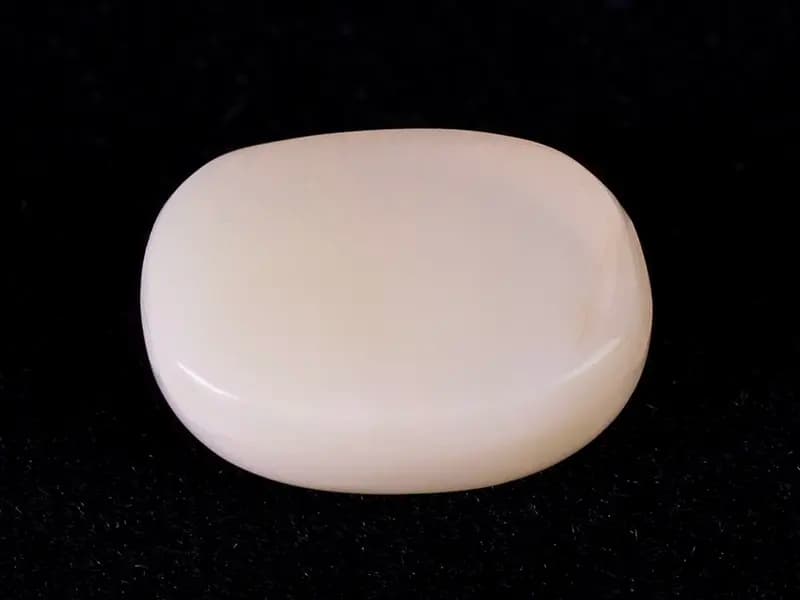 Australian Milky Opal (Doodhiya Patthar) 2.92 Carat (3.21 Ratti) — Solid White - View #2