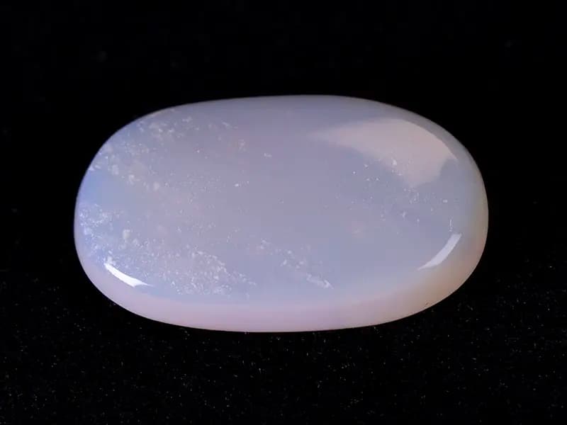 Australian Milky Opal (Doodhiya Patthar) 5.96 Carat (6.55 Ratti) — Solid White