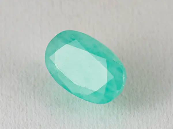 Brazilian Emerald 5.6 Carat (6.15 Ratti) Panna Stone — Sapota