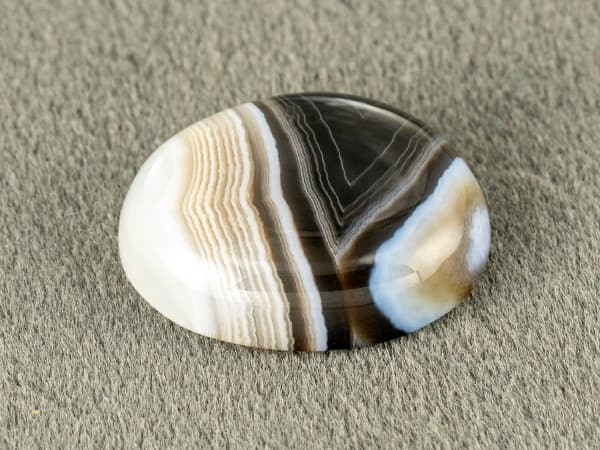Natural Sulemani Hakik (Agate Stone) 10.67 Carat (11.73 Ratti)