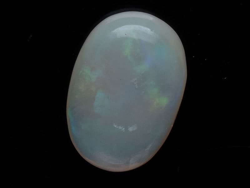 Australian White Opal (Doodhiya Patthar) 3.64 Carat (4 Ratti) — Rainbow Fire / Play-of-Colour