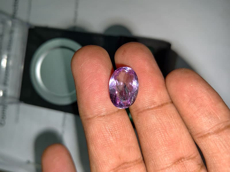 Certified Natural Amethyst Stone (Jamunia) 8.73 Carat (9.60 Ratti) Oval Shape - View #3