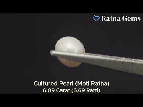 Official video preview: Cultured Pearl Stone (Moti Ratna) 6.09 Carat (6.69 Ratti) Round Button Shape