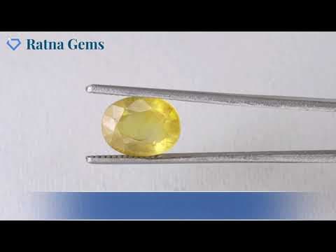 Video preview: Bangkok yellow sapphire (Pukhraj) 5.37 Carat (5.90 Ratti)