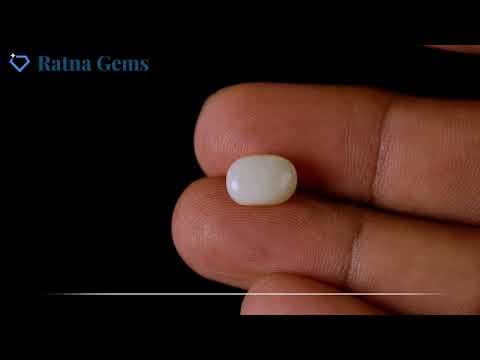 Video preview: Australian Milky Opal (Doodhiya Patthar) 2.92 Carat (3.21 Ratti) — Solid White