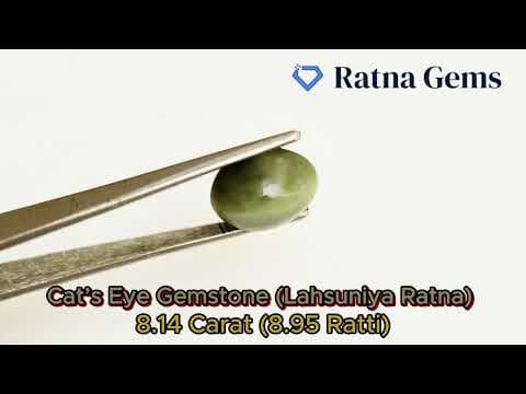 Official video preview: Quartz Cat's Eye (Lahsuniya) 8.14 Carat (8.95 Ratti) Cabochon