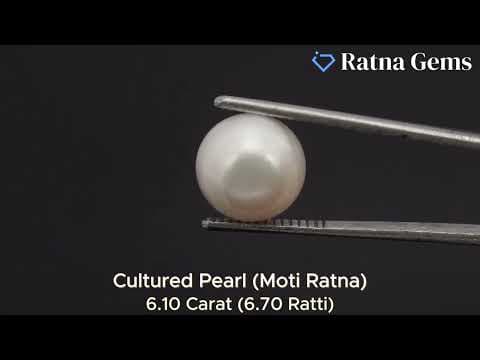 Official video preview: Cultured Pearl Stone (Moti Ratna) 6.10 Carat (6.70 Ratti) Round Button Shape