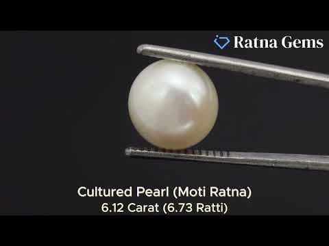 Official video preview: Cultured Pearl Stone (Moti Ratna) 6.12 Carat (6.73 Ratti) Round Button Shape