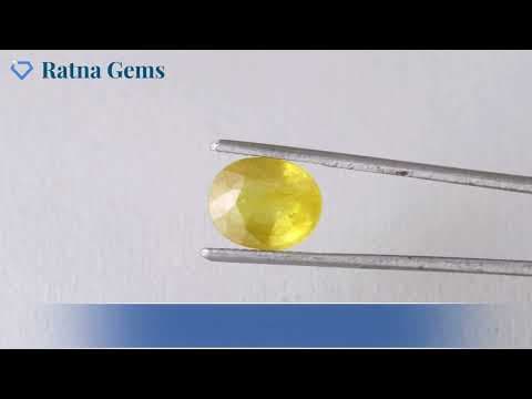 Official video preview: Bangkok yellow sapphire (Pukhraj) 4.11 Carat (4.52 Ratti)