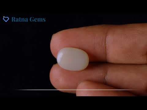 Official video preview: Australian Milky Opal (Doodhiya Patthar) 5.46 Carat (6 Ratti) — Solid White