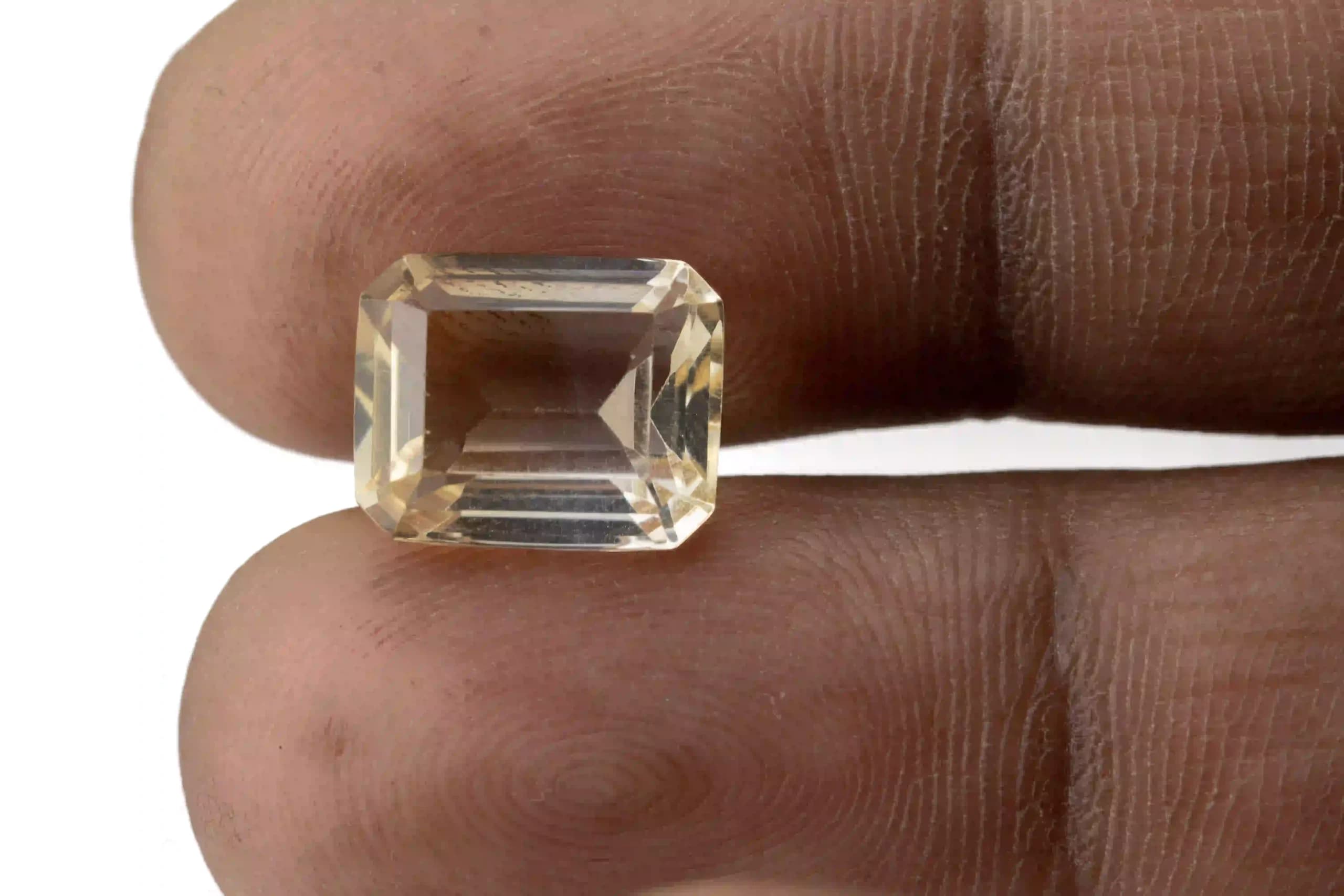 Citrine Stone 5.90 Carat - 6.48 Ratti Sunela - View #3