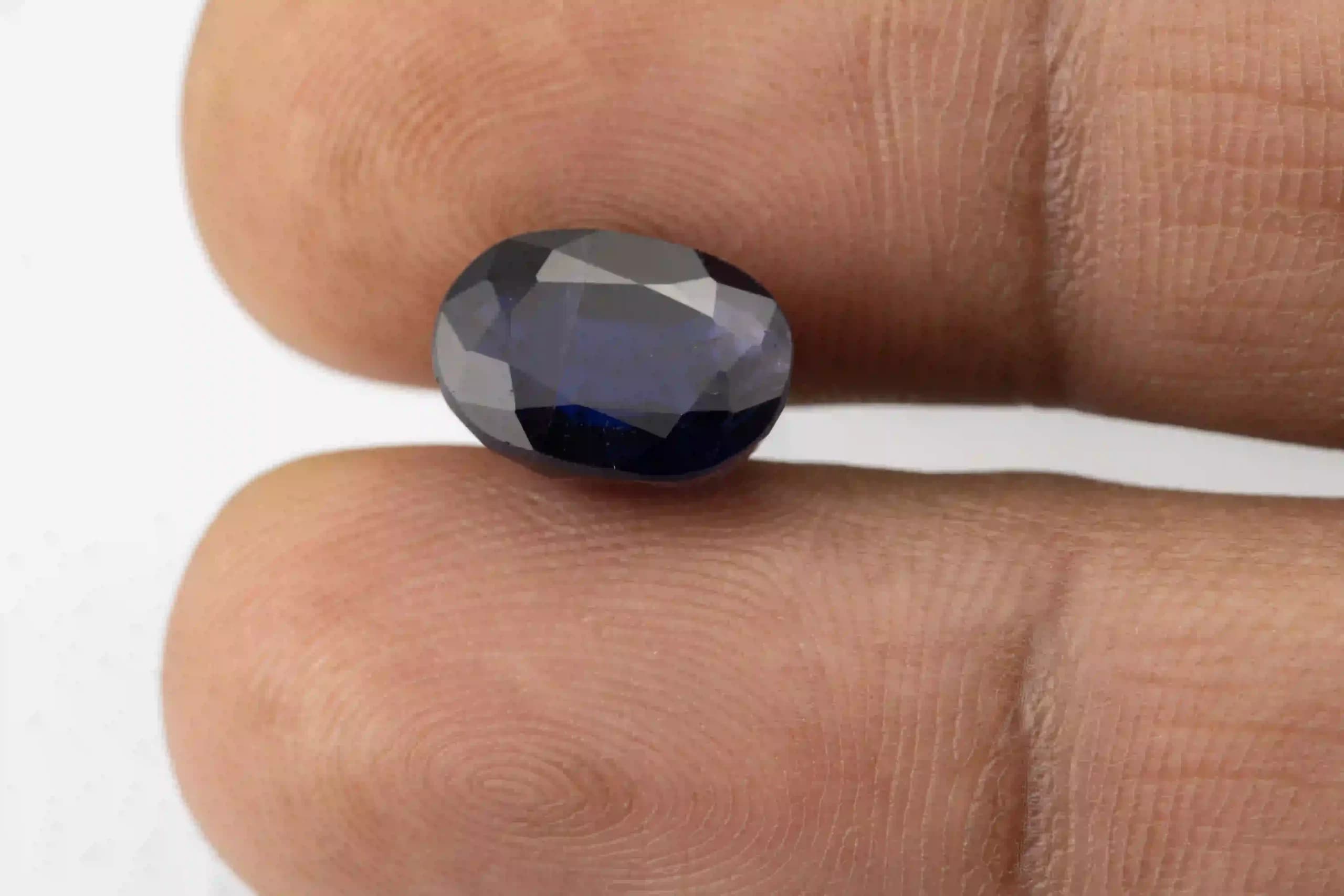 Iolite Stone 4.87 Carat (Kaka Neeli Stone) - View #3