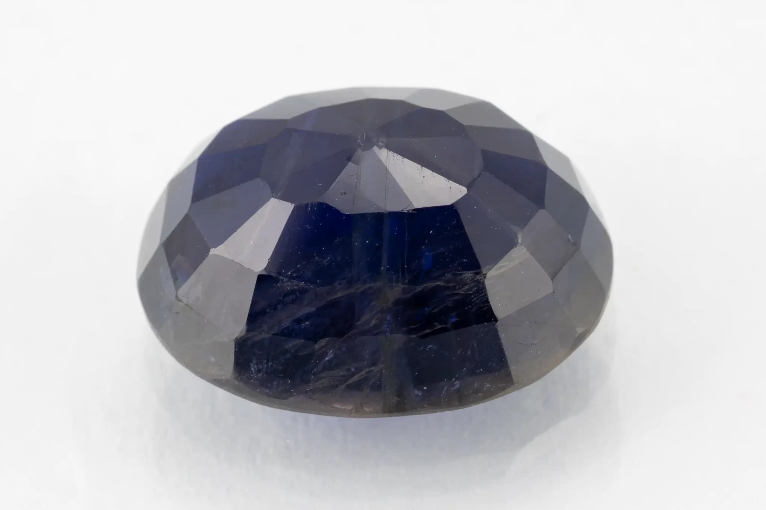 Iolite Stone 5.00 Carat (Kaka Neeli Stone) - View #2