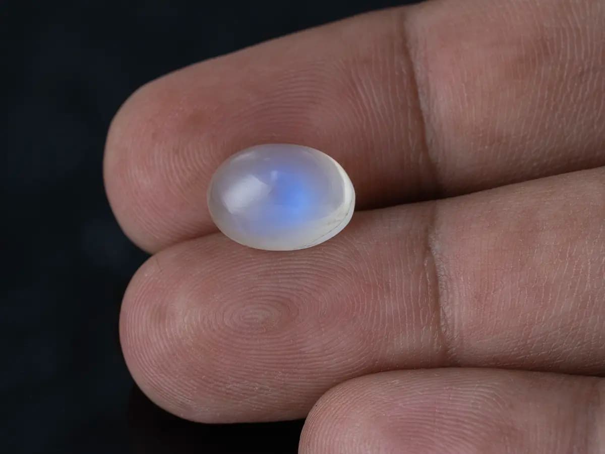 Blue Moonstone Chandramani 5.62 Carat (6.18 Ratti) - View #3