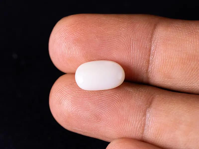 Australian Milky Opal (Doodhiya Patthar) 2.88 Carat (3.16 Ratti) — Solid White - View #3