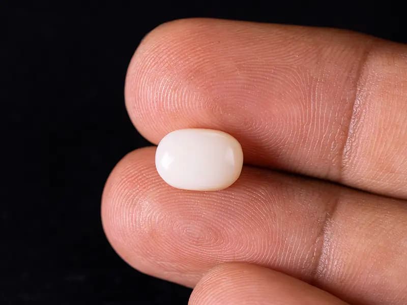 Australian Milky Opal (Doodhiya Patthar) 2.92 Carat (3.21 Ratti) — Solid White - View #3
