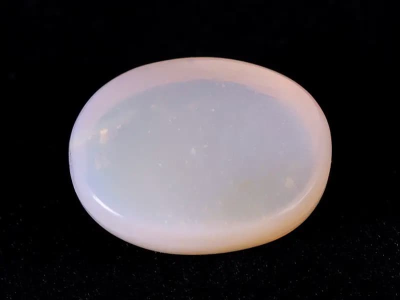 Australian Milky Opal (Doodhiya Patthar) 8.04 Carat (8.84 Ratti) — Solid White - View #2