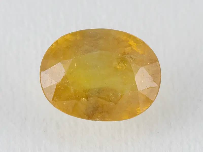 Bangkok yellow sapphire (Pukhraj) 6.94 Carat (7.63 Ratti) - View #1
