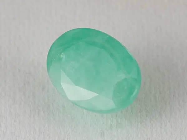 Brazilian Emerald 4.85 Carat (5.33 Ratti) Panna Stone - Sapota - View #1