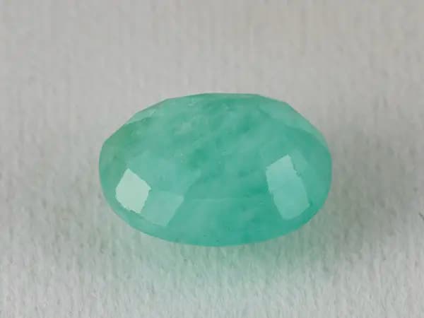 Brazilian Emerald 5.1 Carat (5.60 Ratti) Panna Stone — Sapota - View #2