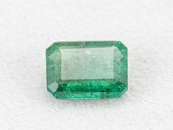 Zambian Emerald (Panna) 4.32 Carat (4.75 Ratti)