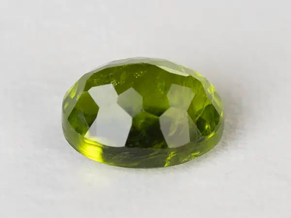 Peridot Stone 9.73 Carat (10.69 Ratti) - View #2