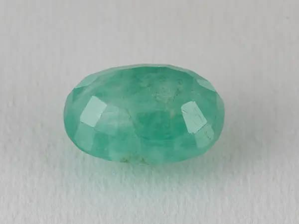 Brazilian Emerald 6.16 Carat (6.77 Ratti) Panna Stone — Sapota - View #2