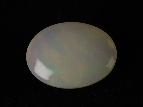 Ethiopian Welo Opal (Doodhiya Patthar) 11.06 Carat (12.15 Ratti) — Strong Fire / Play-of-Colour - View #2