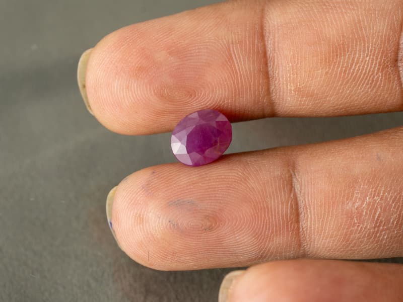 African Ruby (Manik) 4.42 Carat (4.86 Ratti) - View #5