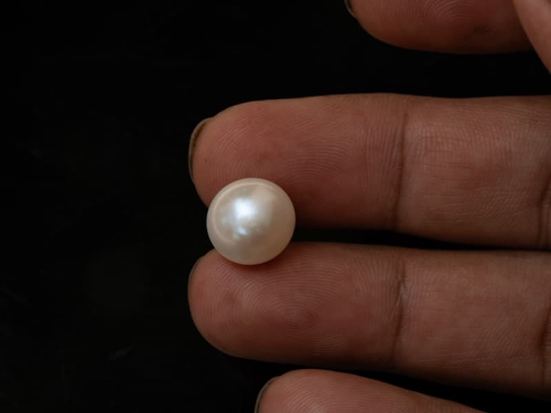 Cultured Pearl Stone (Moti Ratna) 10.33 Carat (11.35 Ratti) Round Shape - View #3