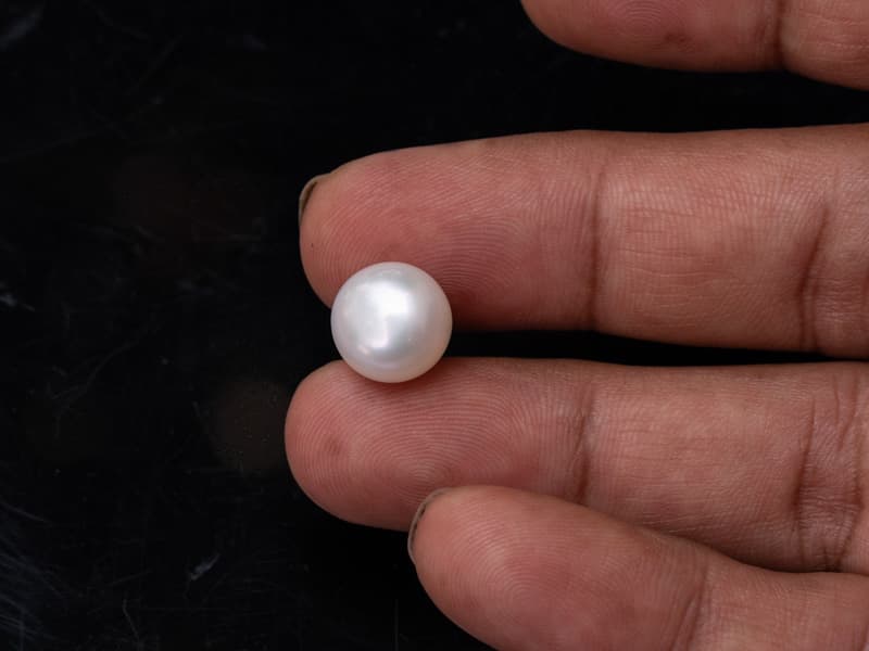 Cultured Pearl Stone (Moti Ratna) 11.80 Carat (12.97 Ratti) Round Shape - View #3
