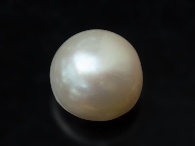 Cultured Pearl Stone (Moti Ratna) 4.96 Carat (5.45 Ratti) Round Shape