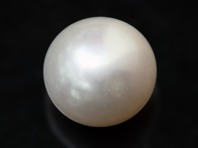 Cultured Pearl Stone (Moti Ratna) 8.72 Carat (9.58 Ratti) Round Shape