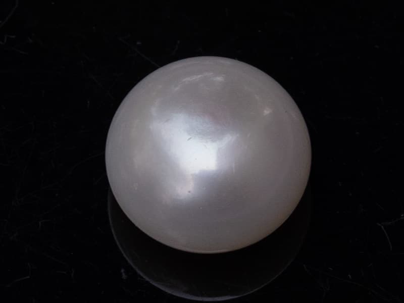 Cultured Pearl Stone (Moti Ratna) 8.87 Carat (9.75 Ratti) Round Shape - View #1