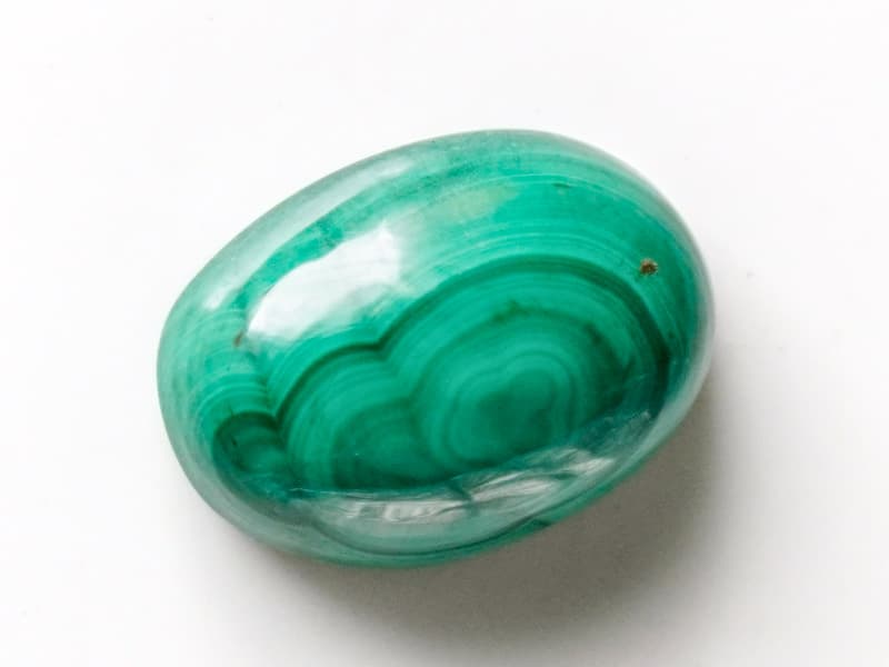 Natural Malachite Stone 10.80 Carat (11.87 Ratti) Oval Cabochon