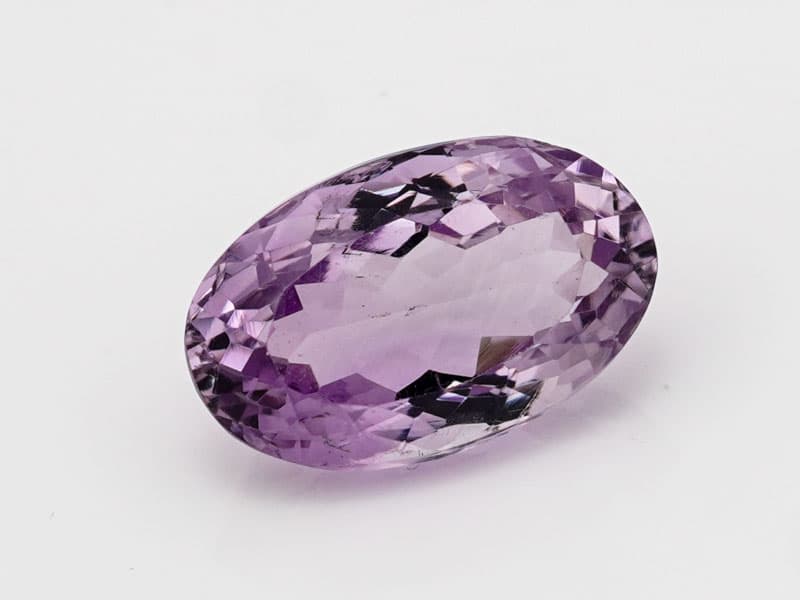 Certified Natural Amethyst Stone (Jamunia) 6.07 Carat (6.67 Ratti) Oval Shape - View #2