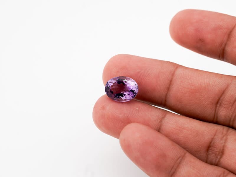 Certified Natural Amethyst Stone (Jamunia) 6.12 Carat (6.73 Ratti) Oval Shape - View #3