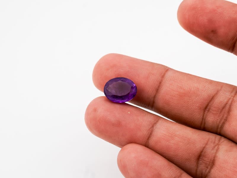 Certified Natural Amethyst Stone (Jamunia) 6.53 Carat (7.18 Ratti) Oval Shape - View #3