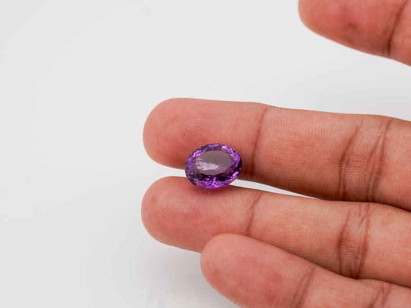 Certified Natural Amethyst Stone (Jamunia) 7.43 Carat (8.16 Ratti) Oval Shape - View #3
