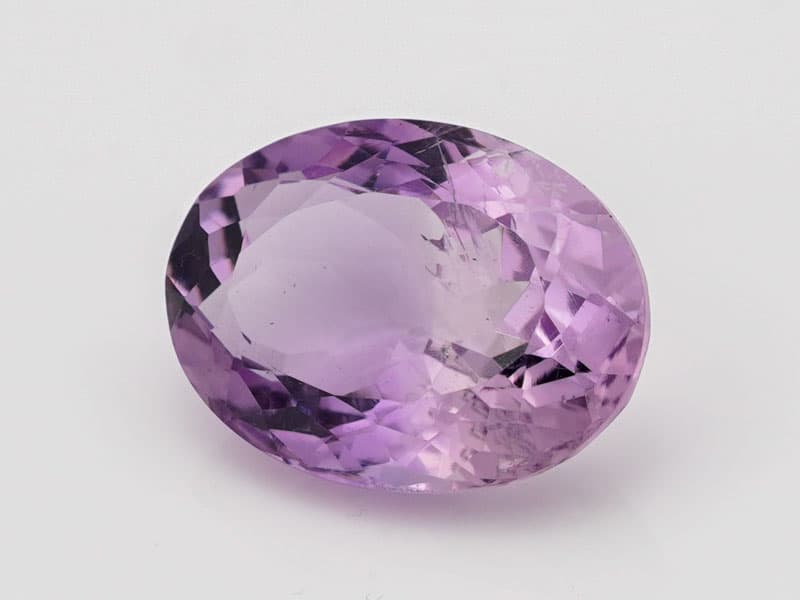 Certified Natural Amethyst Stone (Jamunia) 7.47 Carat (8.21 Ratti) Oval Shape