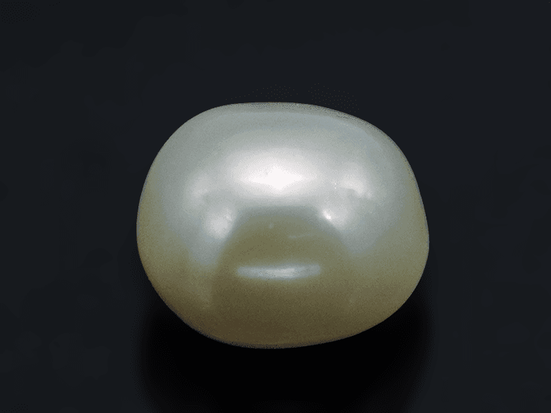Keshi Pearl Stone 5.09 Carat (5.59 Ratti) Moti Ratna Button Shape